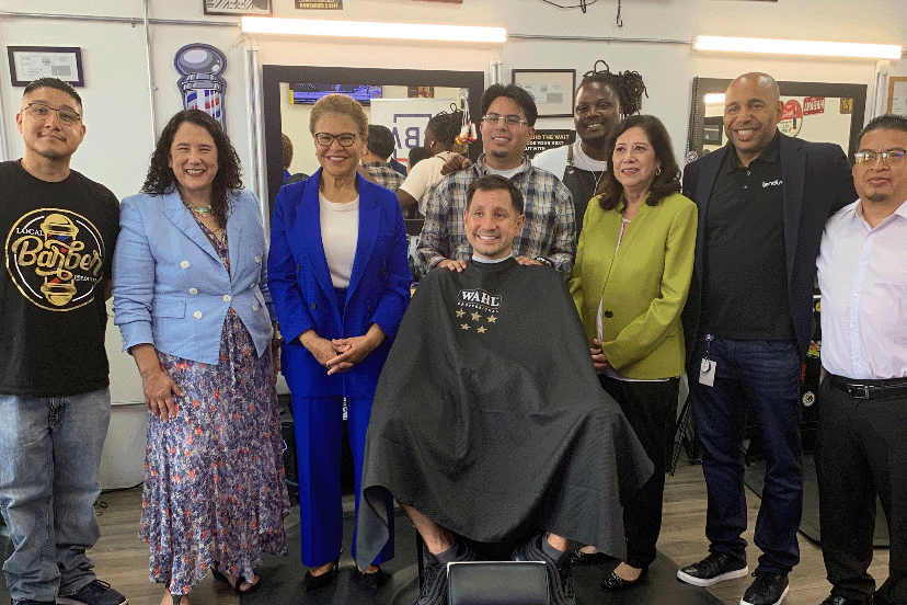 Everett K. Sands, SBA Administrator Isabel Guzman, Mayor Karen Bass, and Supervisor Hilda Solis visited a Lendistry customer in East Hollywood to celebrate an SBA milestone. 